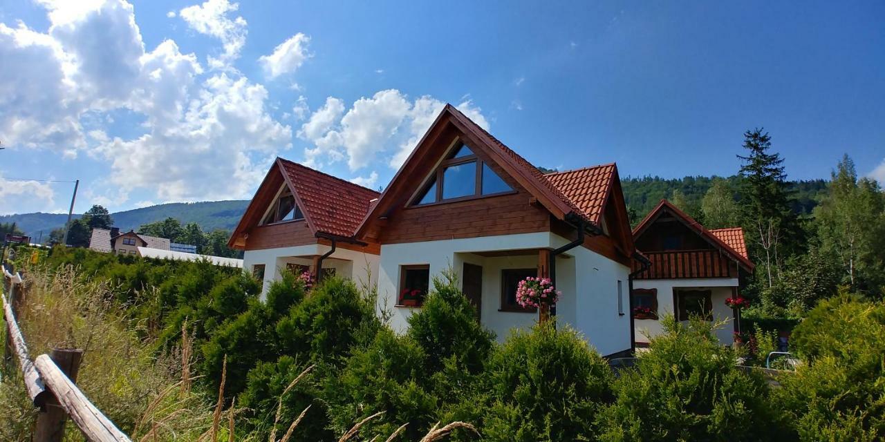 Mala Osada Domki Z Jacuzzi Przy Gondoli Szczyrk Exterior foto